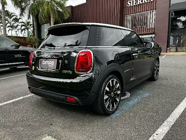 Mini Cooper SE - Imagem 8