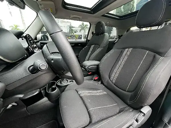 Mini Cooper SE - Imagem 11