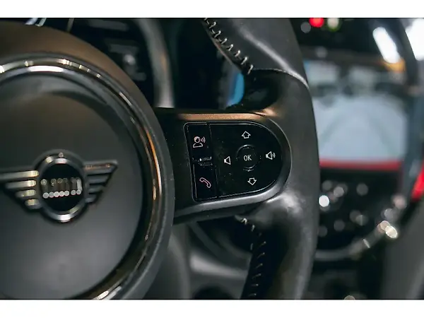 Mini Cooper SE - Imagem 19