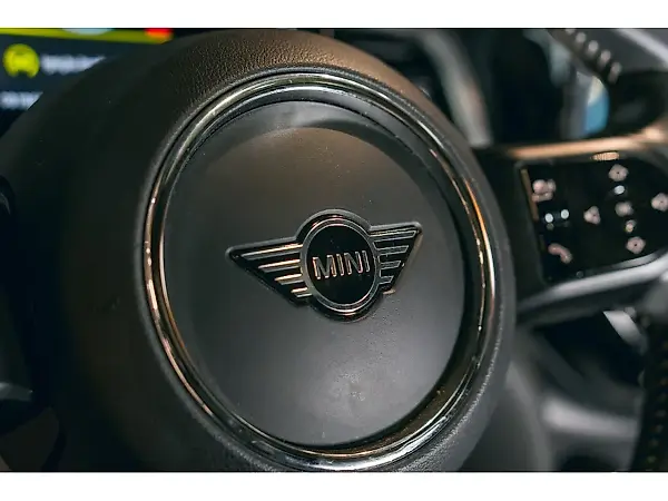 Mini Cooper SE - Imagem 20
