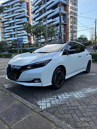 Nissan Leaf - Imagem 1