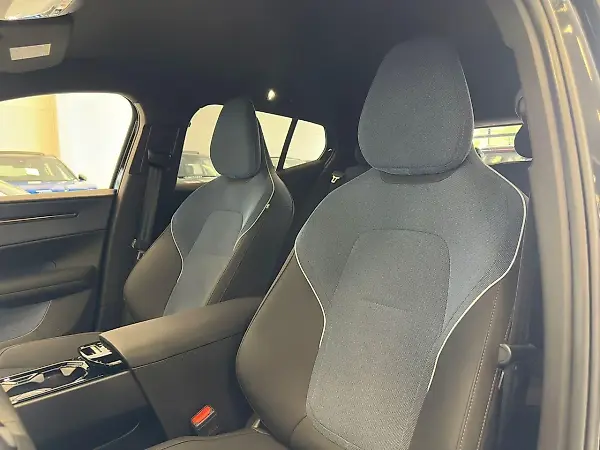 Volvo EX30 - Imagem 10