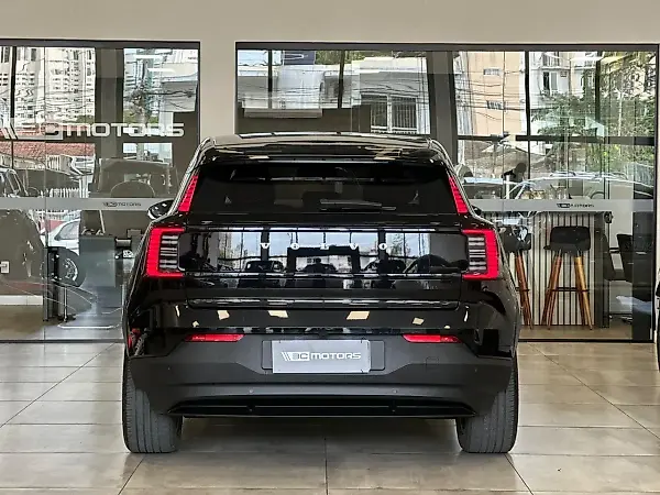 Volvo EX30 - Imagem 13