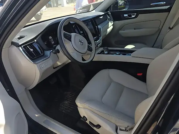 Volvo Xc60 Recharge Plug-in Hybrid - Imagem 5