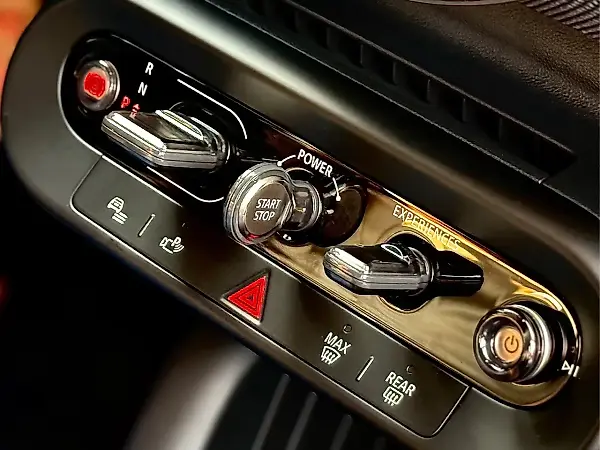 Mini Cooper SE - Imagem 9