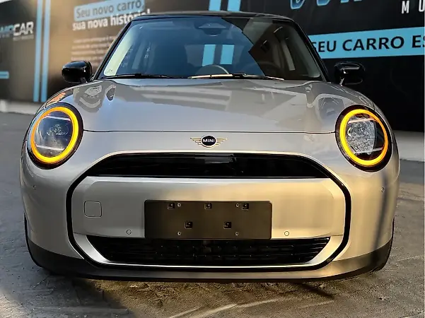 Mini Cooper SE - Imagem 13