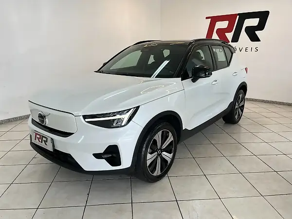 Volvo XC40 Recharge - Imagem 1