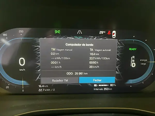Volvo XC40 Recharge - Imagem 7
