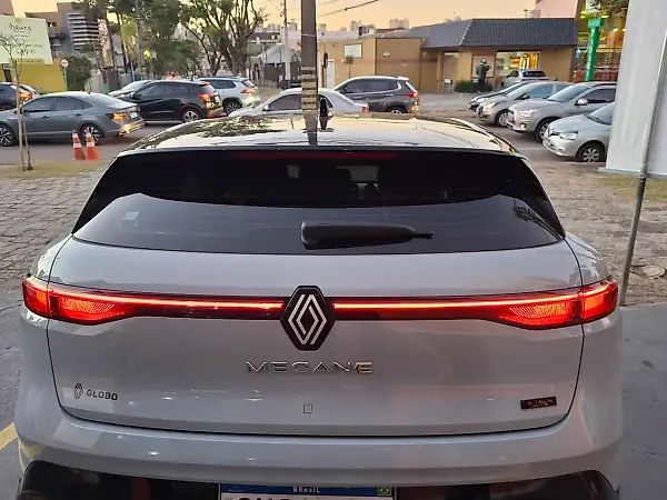 Renault Megane E-tech Electric - Imagem 7