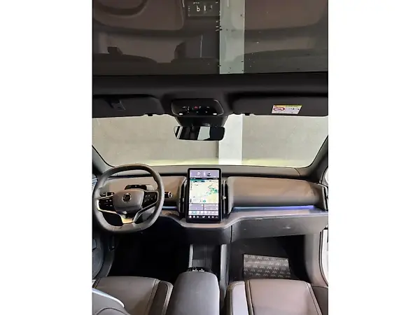 Volvo EX30 - Imagem 6