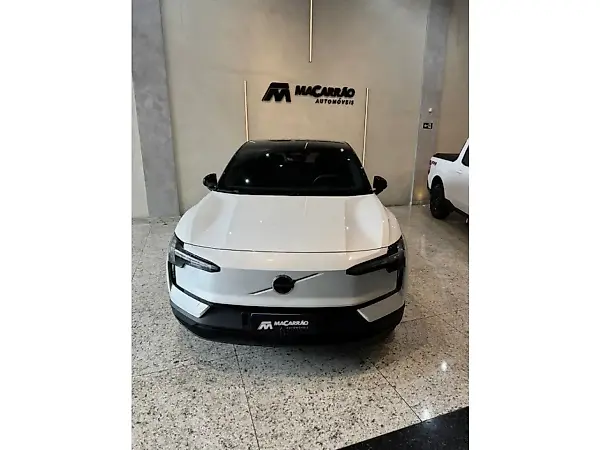 Volvo EX30 - Imagem 2