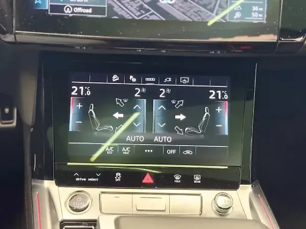 Audi Q8 E-tron - Imagem 12