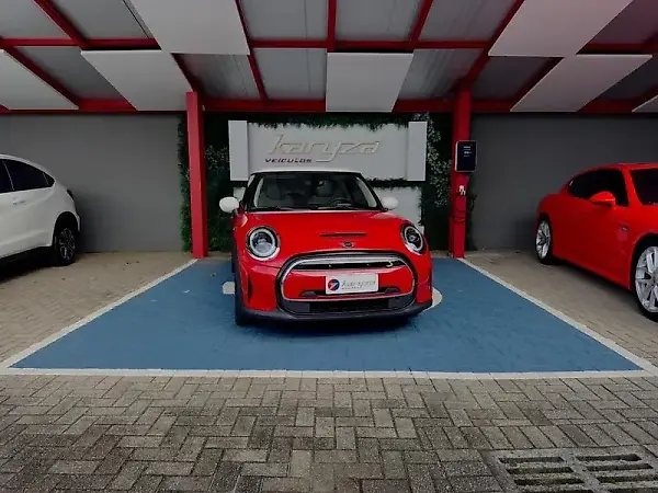 Mini Cooper SE - Imagem 8