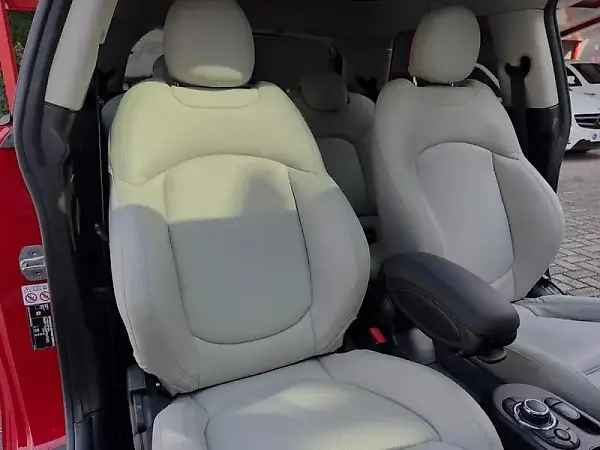 Mini Cooper SE - Imagem 13