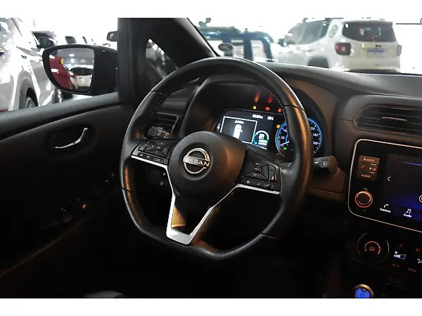 Nissan Leaf - Imagem 10