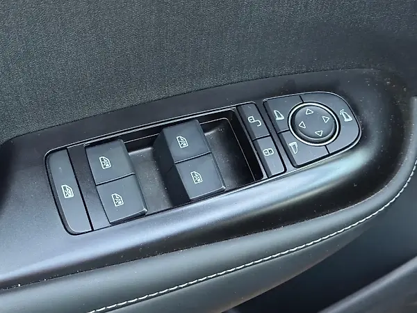 BYD Dolphin Plus - Imagem 13
