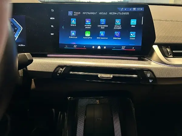 BMW IX2 - Imagem 4