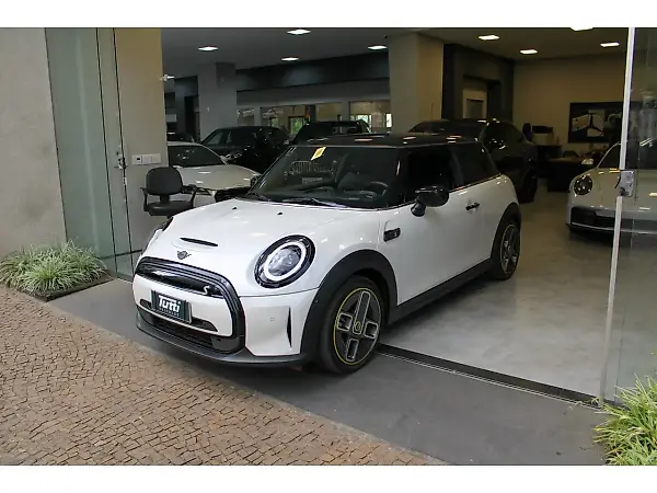 Mini Cooper SE - Imagem 1