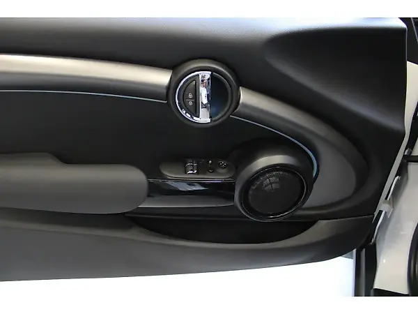 Mini Cooper SE - Imagem 7