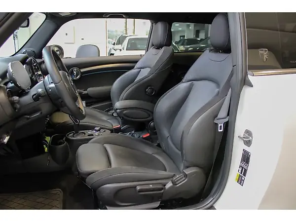 Mini Cooper SE - Imagem 13