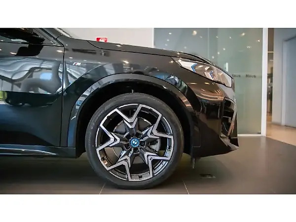 BMW IX2 - Imagem 7