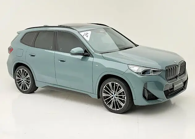 BMW IX1 - Imagem 1