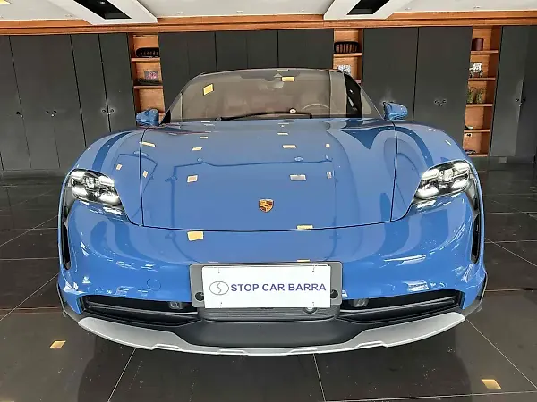 Porsche Taycan - Imagem 2