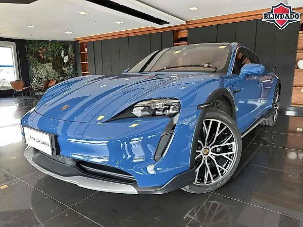 Porsche Taycan - Imagem 1