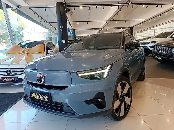 Volvo C40 Recharge - Imagem 1