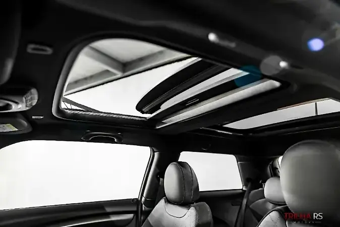 Mini Cooper SE - Imagem 12