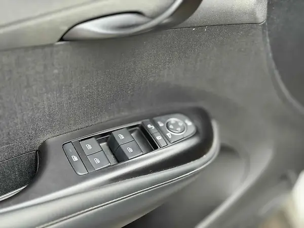 BYD Dolphin - Imagem 18