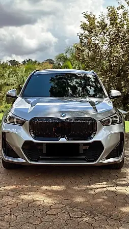 BMW IX1 - Imagem 1