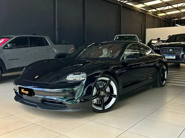Porsche Taycan - Imagem 1