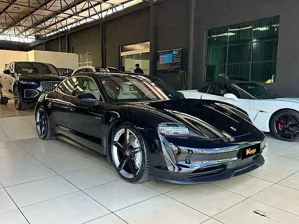 Porsche Taycan - Imagem 3