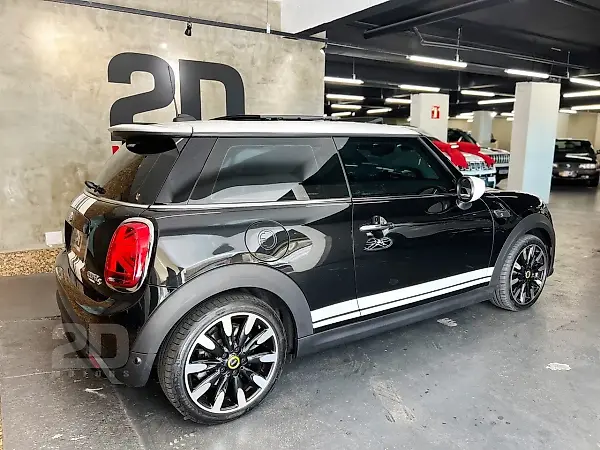Mini Cooper SE - Imagem 2