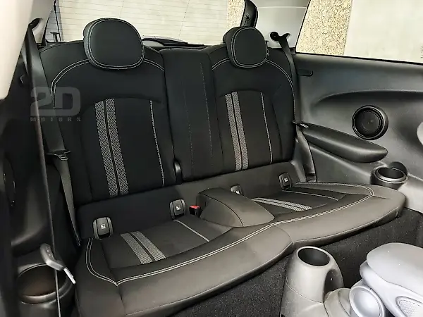 Mini Cooper SE - Imagem 19