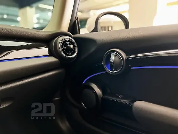 Mini Cooper SE - Imagem 15
