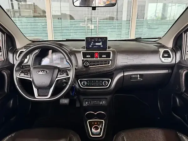 JAC Iev20 - Imagem 11