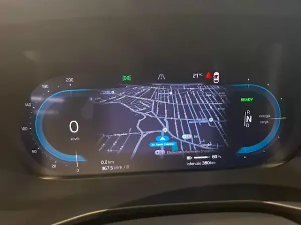 Volvo XC40 Recharge - Imagem 15