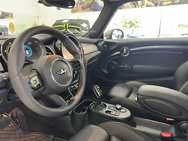 Mini Cooper SE - Imagem 6