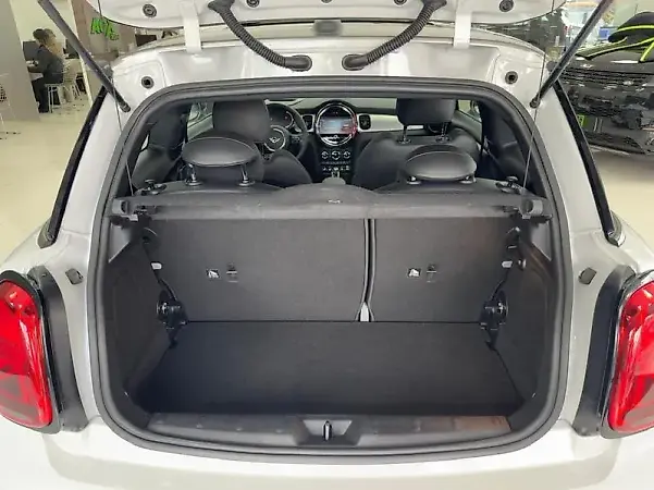 Mini Cooper SE - Imagem 11