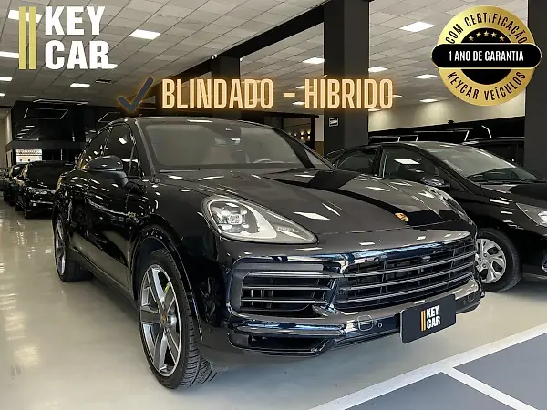 Porsche Cayenne E-hybrid - Imagem 1