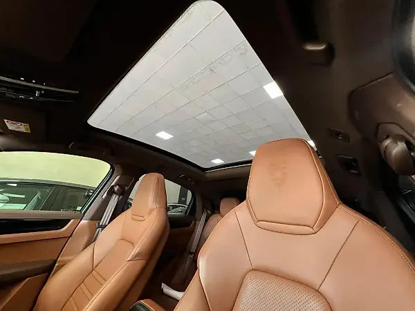Porsche Cayenne E-hybrid - Imagem 8