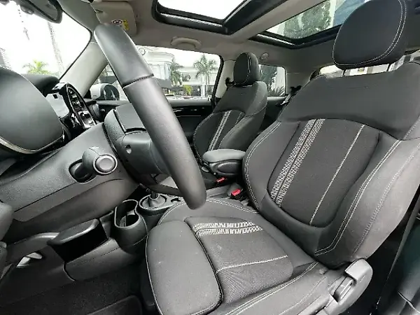 Mini Cooper SE - Imagem 10