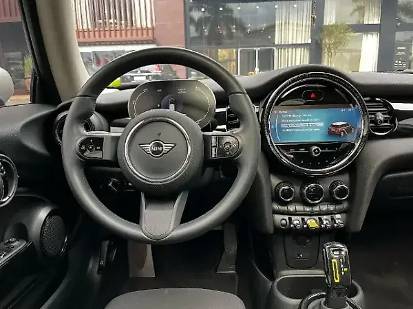 Mini Cooper SE - Imagem 7