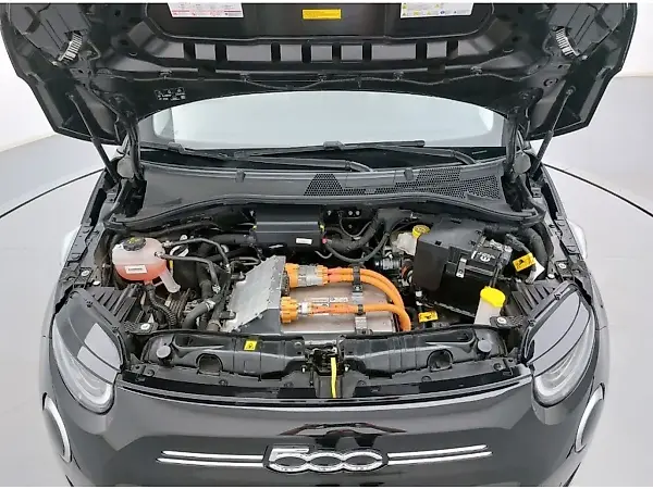 Fiat 500e - Imagem 9