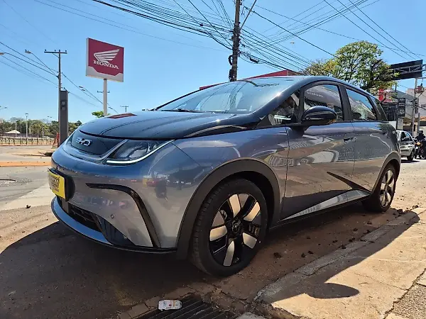 BYD Dolphin Plus - Imagem 1