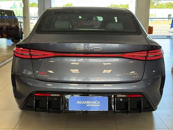 BYD Seal - Imagem 8