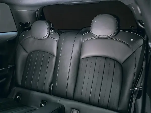 Mini Cooper SE - Imagem 14