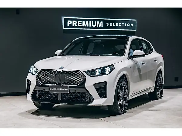 BMW IX2 - Imagem 1